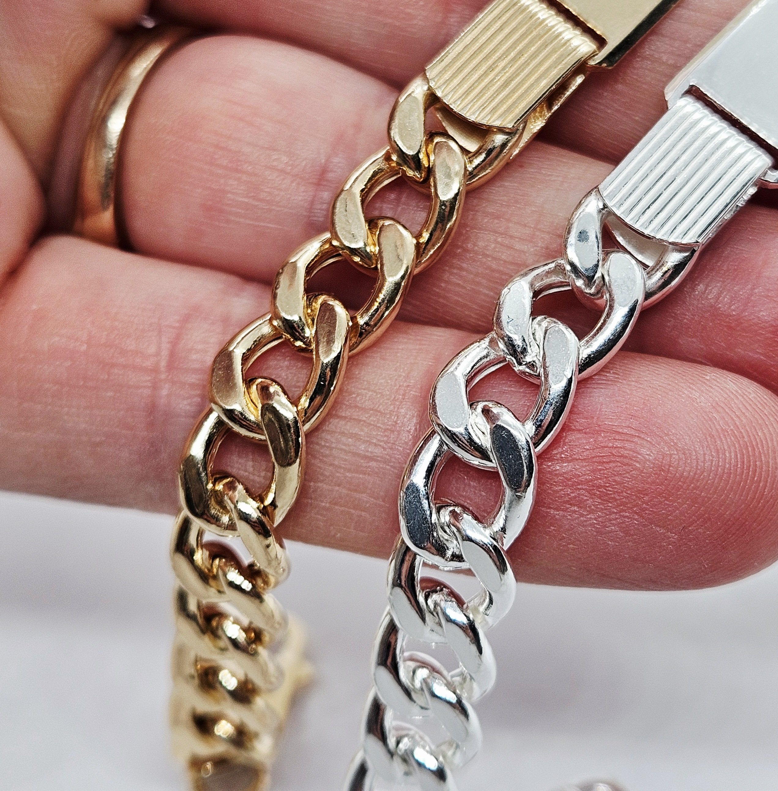 Sterling Silver Unisex Personalised Chunky ID Curb Bracelet - 8mm