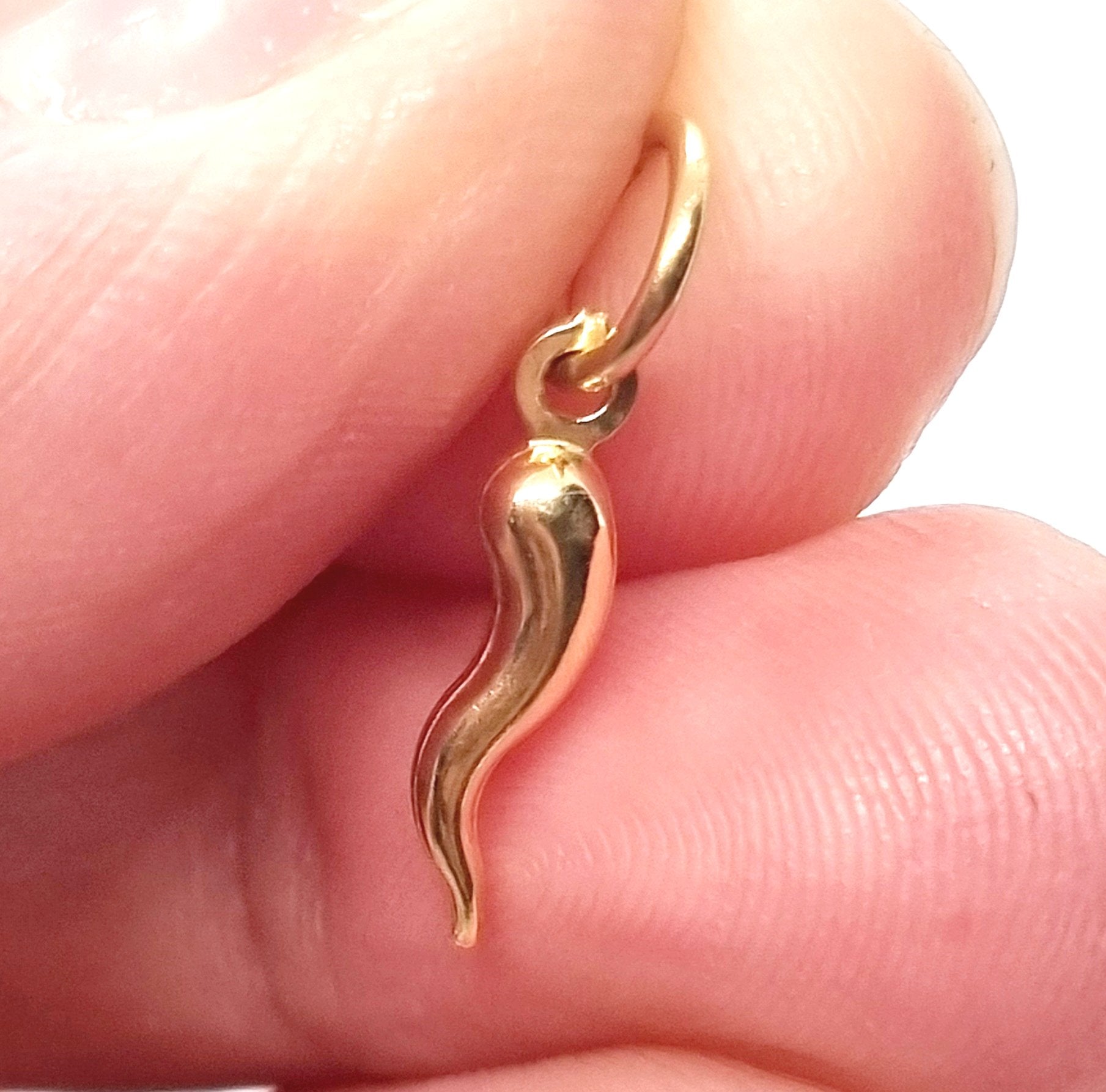 9ct Gold Horn of Good Luck Charm Pendant